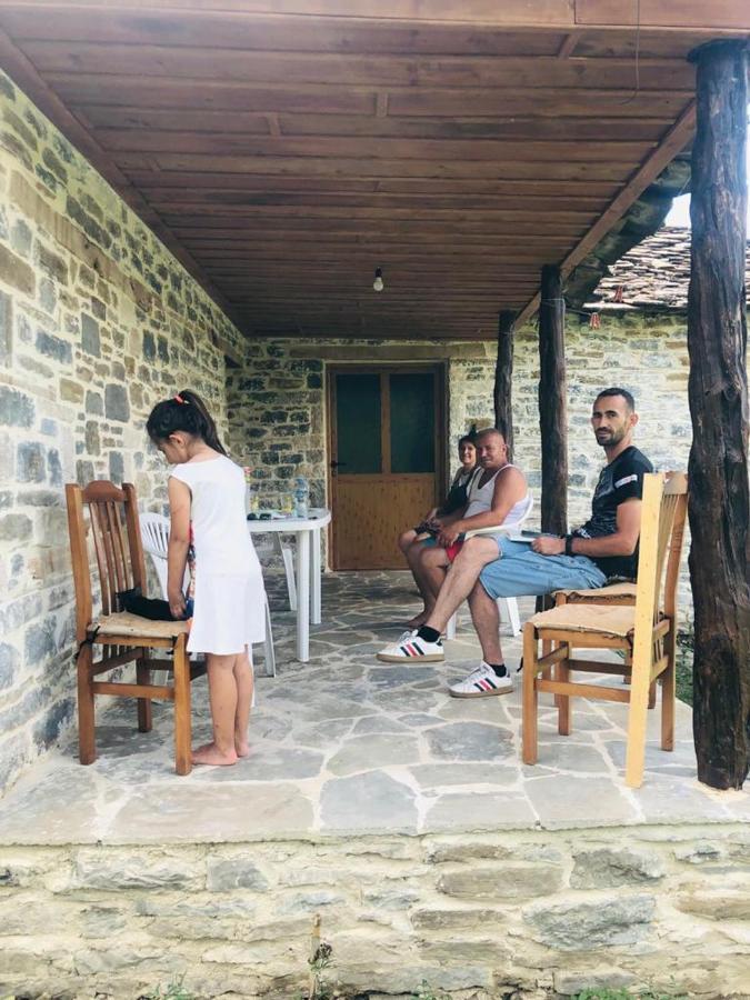 Guest House Qafe Dardha - Tomorr National Park Qafe Dardhe Exteriér fotografie